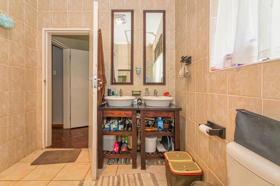 4 Bedroom Property for Sale in Wilgenhof Free State